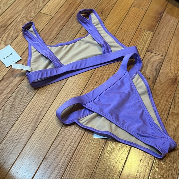 NWT💜 Low-Rise Bikini Top & Bottoms Set - Picture 7 of 8